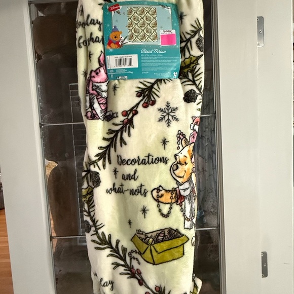 Other - Winnie the Pooh throw blanket